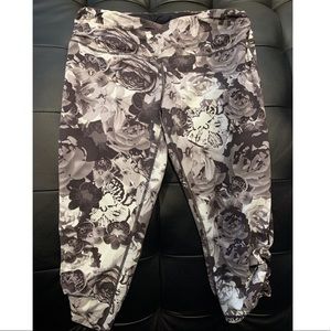 Cute Workout Cropped Capris Leggings